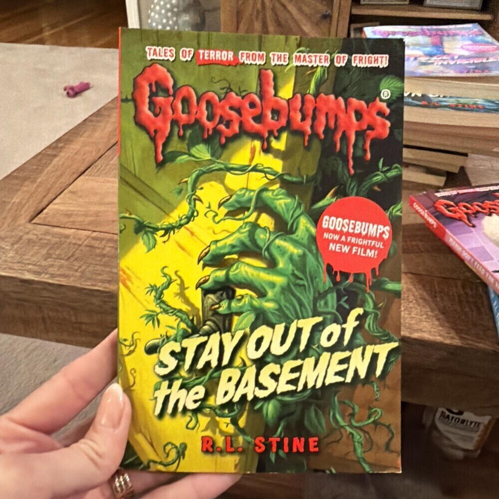 Goosebumps R. L. Stine Paperback Books 2015-2016 Lot of 20 Books - Picture 8 of 16